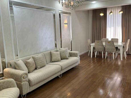 Elan №6070615 - Bakı, Nəriman Nərimanov m., 2 otaqlı, 100 m², 11/18 mərtəbə