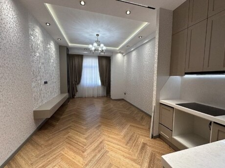 Elan №6070700 - Bakı, Elmlər Akademiyası m., 2 otaqlı, 68 m², 4/17 mərtəbə