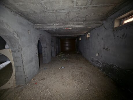 10 otaqlı həyət evi/bağ evi - Bakıxanov q. - 650 m²