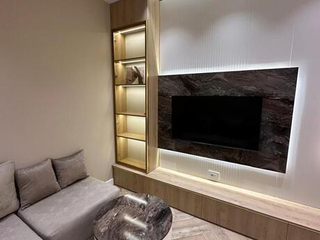 2-room apartment for rent, 75 m², BCR Khatai: 1 700 ₼/mo 5