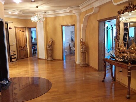 4 otaqlı yeni tikili - Azadlıq Prospekti m. - 200 m²