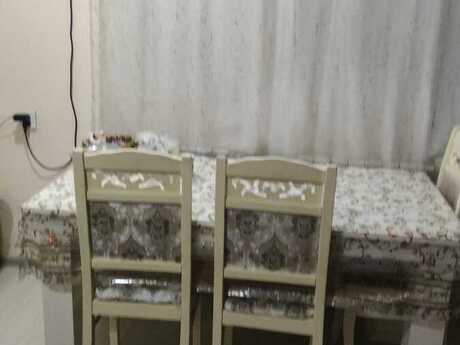 2 otaqlı həyət evi/bağ evi - İnşaatçılar m. - 60 m²