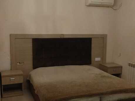 2 otaqlı həyət evi/bağ evi - İnşaatçılar m. - 60 m²