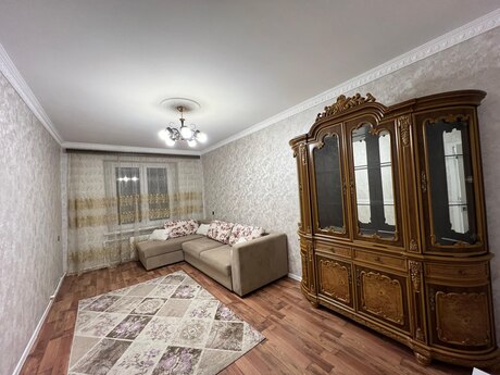 2 otaqlı köhnə tikili - Xalqlar Dostluğu m. - 60 m²