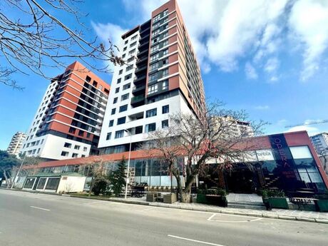 2-room apartment, 60 m², Qarayev City: 200 000 ₼ 2