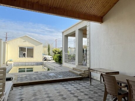 4 otaqlı həyət evi/bağ evi - Şağan q. - 200 m²