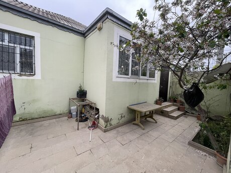 3 otaqlı həyət evi/bağ evi - Biləcəri q. - 145 m²