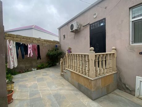 2 otaqlı həyət evi/bağ evi - Binəqədi q. - 55 m²