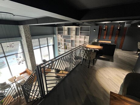 Obyekt - Ağ şəhər q. - 125 m²