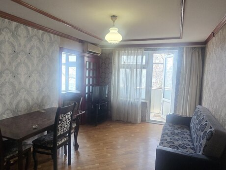 2 otaqlı köhnə tikili - Gənclik m. - 50 m²