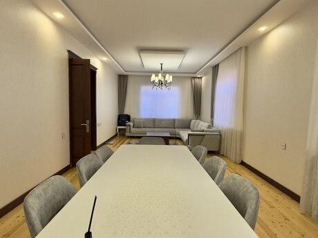 6-комн. дом/дача - пос. Мардакан - 220 м²