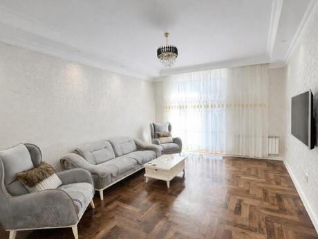 2 otaqlı yeni tikili - Ağ şəhər q. - 100 m²