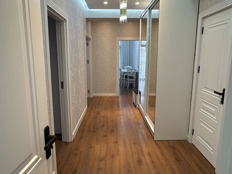 3 otaqlı yeni tikili - İnşaatçılar m. - 100 m²