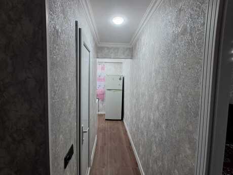 2 otaqlı köhnə tikili - Qara Qarayev m. - 49 m²