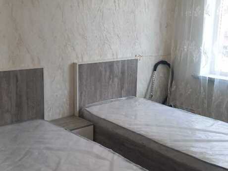 2 otaqlı köhnə tikili - Gəncə - 50 m²