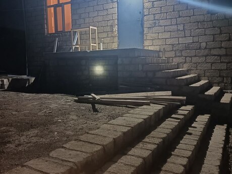 5 otaqlı həyət evi/bağ evi - Qobu q. - 120 m²
