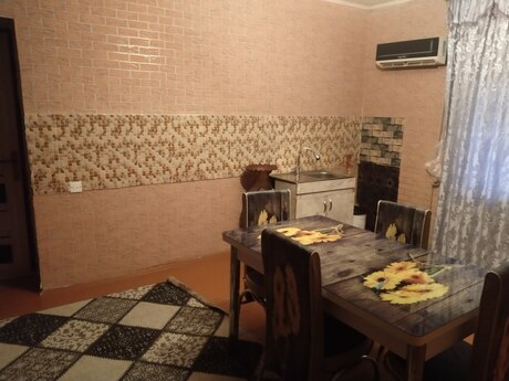 5 otaqlı həyət evi/bağ evi - Biləsuvar - 120 m²