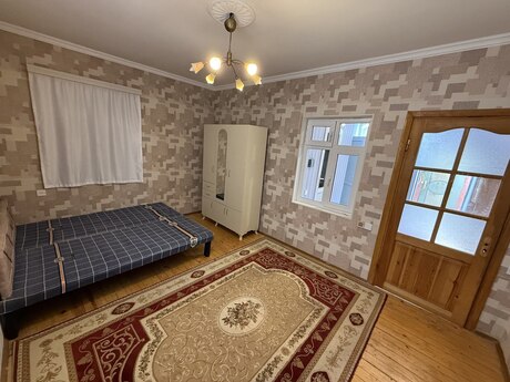 2 otaqlı həyət evi/bağ evi - Xırdalan - 42 m²