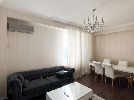 3-комн. новостройка - Ясамальский р. - 85 м²