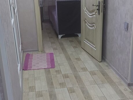 4 otaqlı köhnə tikili - 9-cu mikrorayon q. - 100 m²