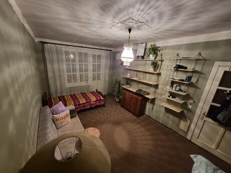 1 otaqlı köhnə tikili - İnşaatçılar m. - 36 m²