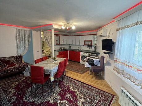 4 otaqlı həyət evi/bağ evi - Novxanı q. - 90 m²