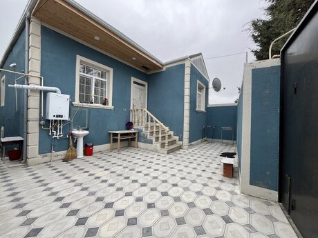 3 otaqlı həyət evi/bağ evi - Ramana q. - 80 m²