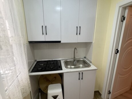 2 otaqlı köhnə tikili - Nəriman Nərimanov m. - 35 m²