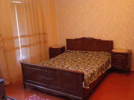 2 otaqlı həyət evi/bağ evi - Biləsuvar - 65 m²