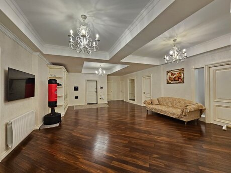 5 otaqlı yeni tikili - Xırdalan - 190 m²