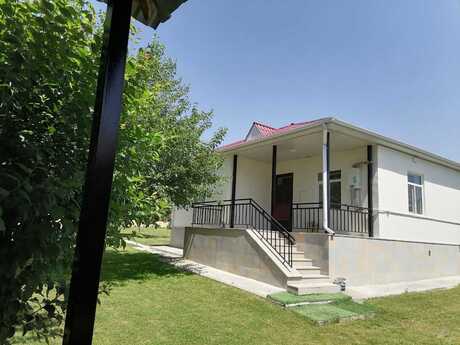 2 otaqlı həyət evi/bağ evi - Qəbələ - 85 m²