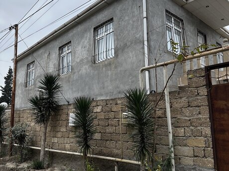 5 otaqlı həyət evi/bağ evi - Hövsan q. - 160 m²
