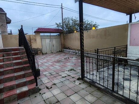 3 otaqlı həyət evi/bağ evi - Hövsan q. - 80 m²