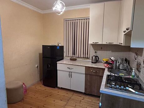 1 otaqlı həyət evi/bağ evi - Hövsan q. - 58 m²