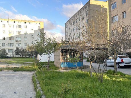 3 otaqlı köhnə tikili - Əmircan q. - 80 m²
