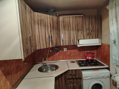 2 otaqlı köhnə tikili - Gəncə - 50 m²