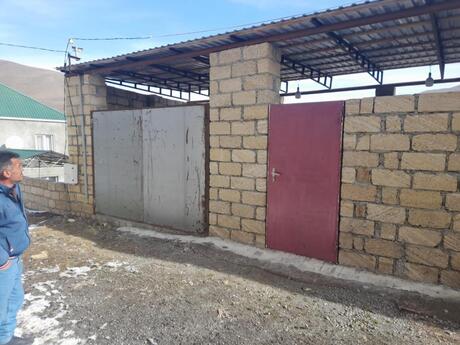 3 otaqlı həyət evi/bağ evi - Daşkəsən - 80 m²