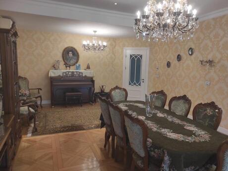 3 otaqlı yeni tikili - Nizami m. - 131 m²