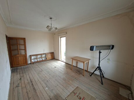 1 otaqlı köhnə tikili - Gənclik m. - 42 m²