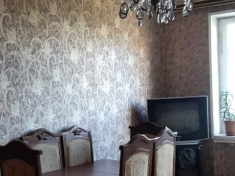 2 otaqlı köhnə tikili - Əhmədli q. - 55 m²