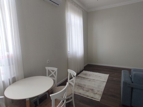 1 otaqlı köhnə tikili - Nizami m. - 23 m²