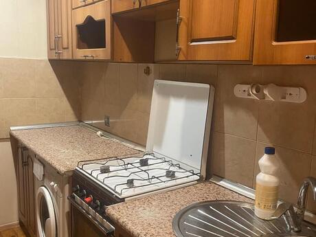 3 otaqlı köhnə tikili - Əhmədli m. - 85 m²