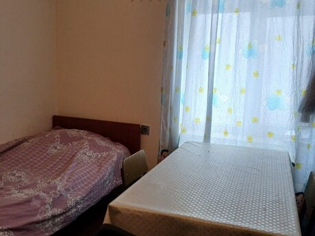 1 otaqlı həyət evi/bağ evi - İnşaatçılar m. - 16 m²