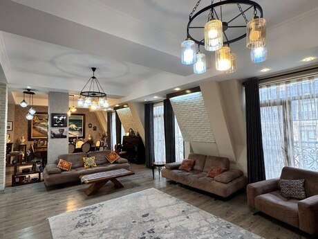 Elan №6071554 - Bakı, Ağ şəhər q., 4 otaqlı, 220 m², 8/8 mərtəbə