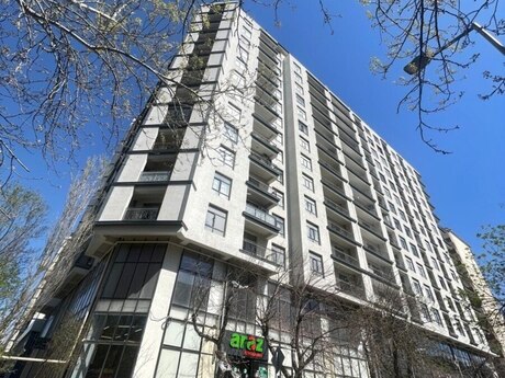 Elan №6071572 - Bakı, Nəriman Nərimanov m., 4 otaqlı, 200 m², 10/18 mərtəbə