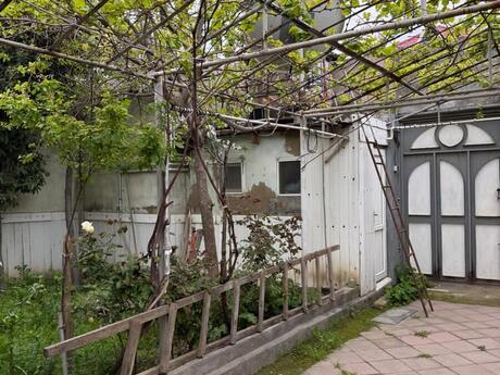 3 otaqlı həyət evi/bağ evi - Zığ q. - 95 m²