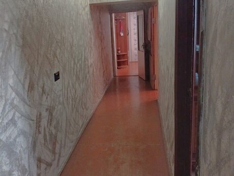 5-комн. вторичка - пос. 8-й километр - 100 м²
