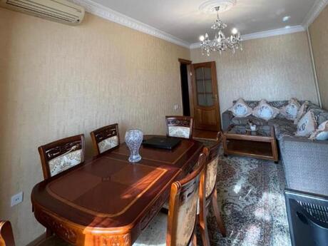 4 otaqlı köhnə tikili - Əhmədli q. - 110 m²