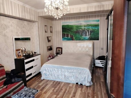 4 otaqlı köhnə tikili - Yasamal r. - 120 m²