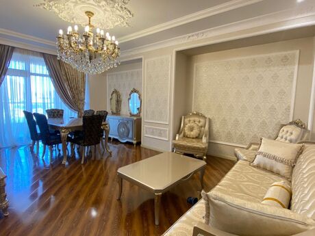 3 otaqlı yeni tikili - 8 Noyabr m. - 150 m²